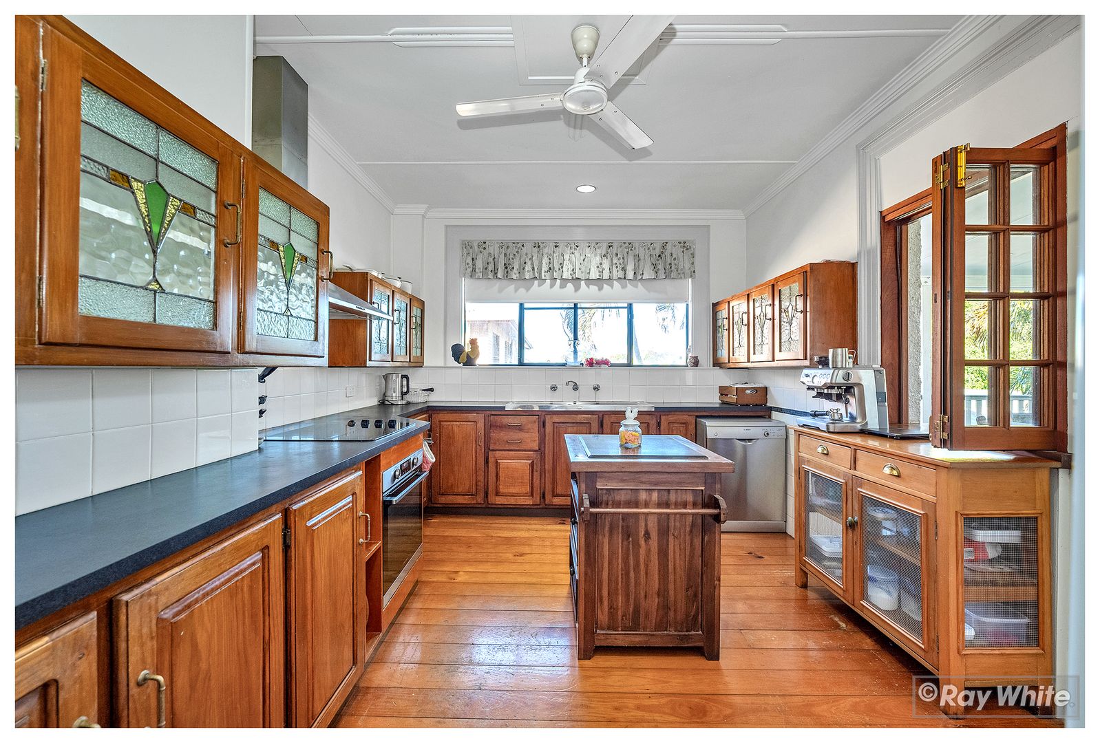 15 Penlington Street, The Range QLD 4700, Image 2