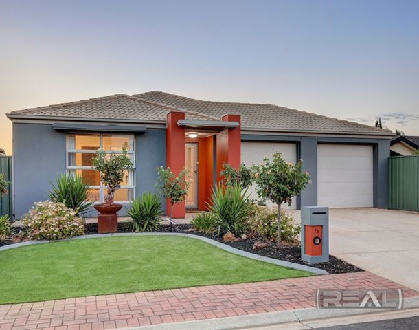 15 Tangarine Court, Munno Para West SA 5115