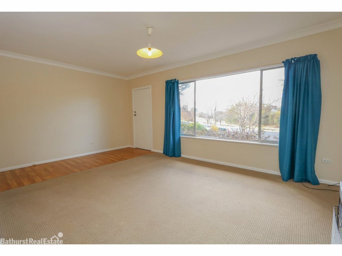 69 Violet Street, South Bathurst NSW 2795, Image 2