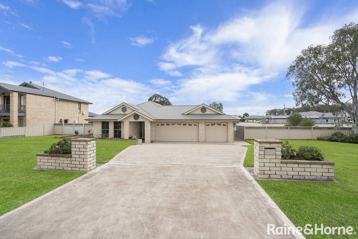 Picture of 101 Forbes Crescent, HEDDON GRETA NSW 2321