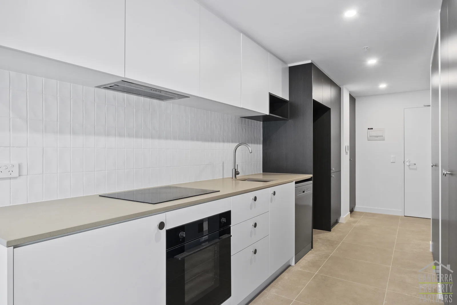 Additional image 2 of 604/2 Furzer Street, Phillip ACT 2606