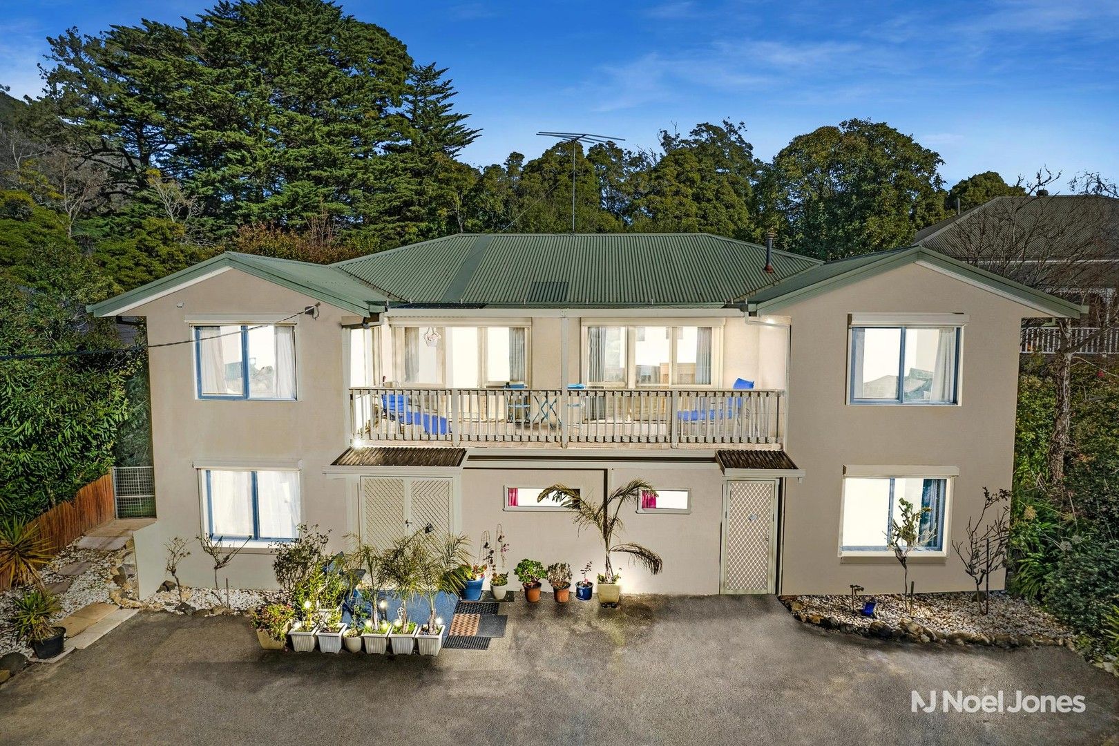 16 View Crescent, Montrose VIC 3765, Image 0