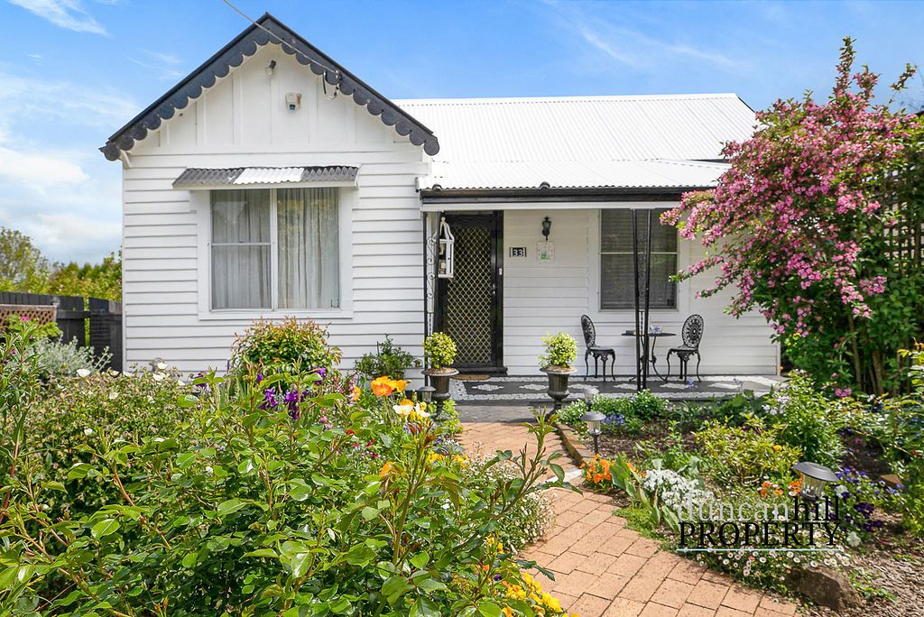 33 Browley Street, Moss Vale NSW 2577, Image 0