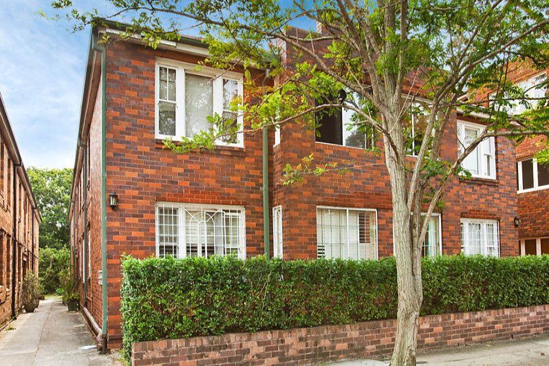 2 bedrooms Apartment / Unit / Flat in 7/5 Manion Avenue ROSE BAY NSW, 2029