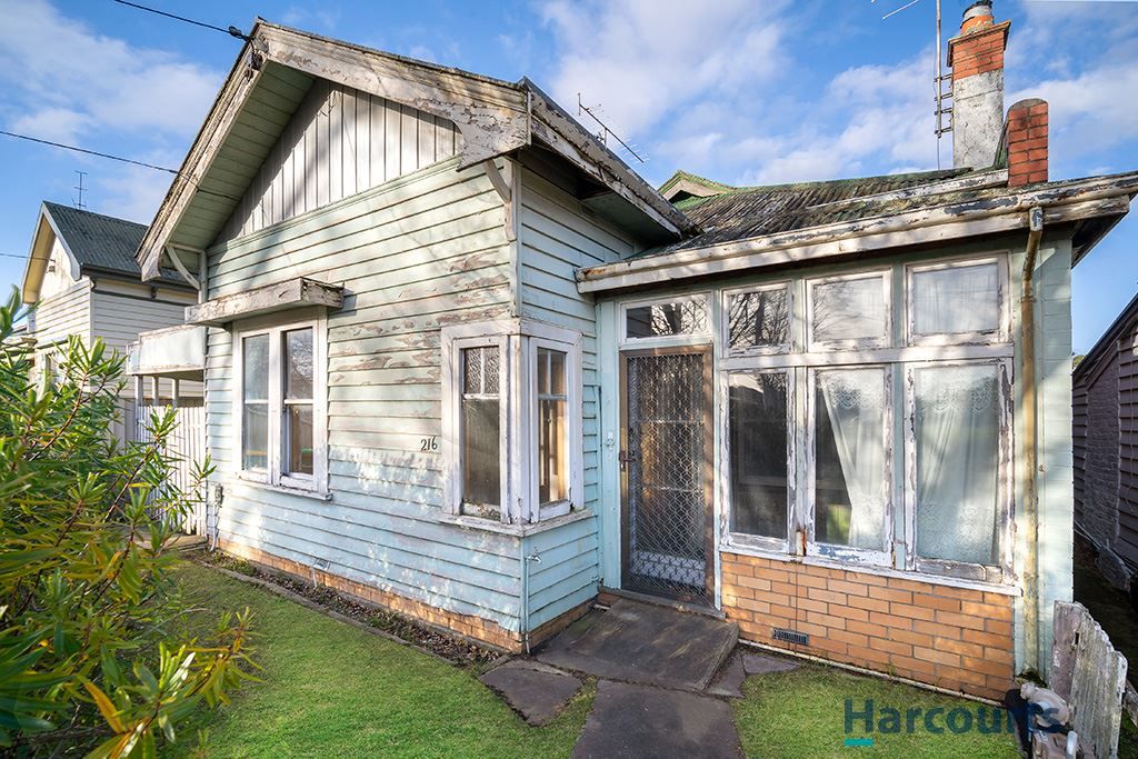 2 bedrooms House in 216 Peel Street North BALLARAT EAST VIC, 3350