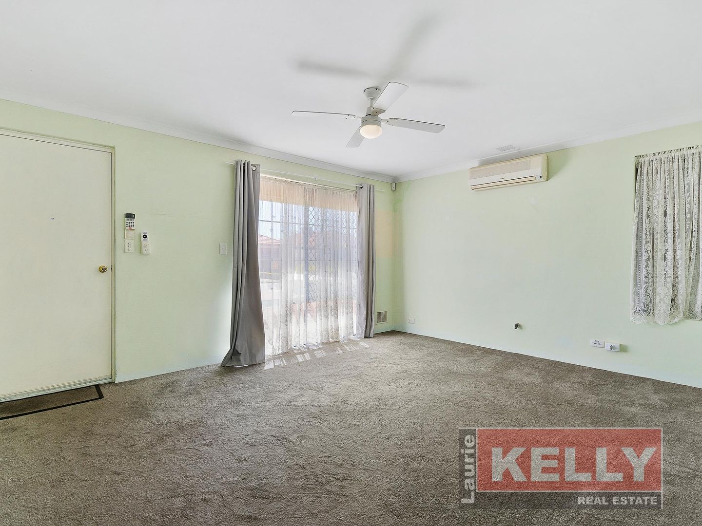 25 Estcourt Road, Redcliffe WA 6104, Image 2