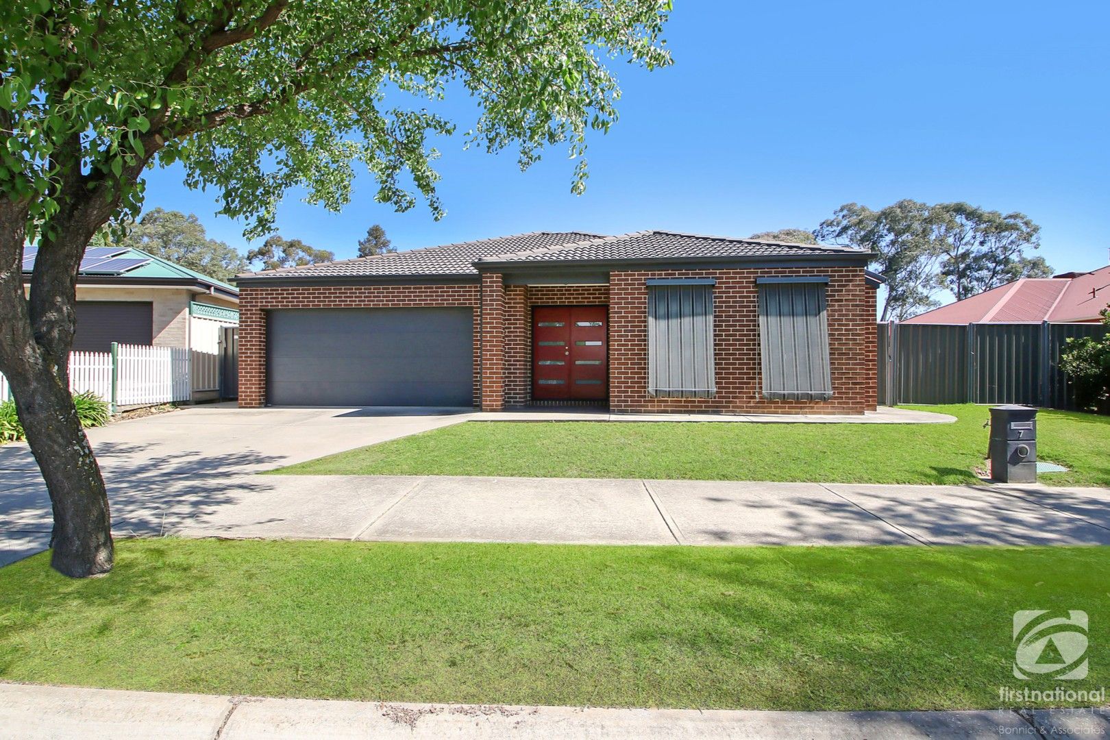 7 Victoria Cross Parade, Wodonga VIC 3690, Image 0