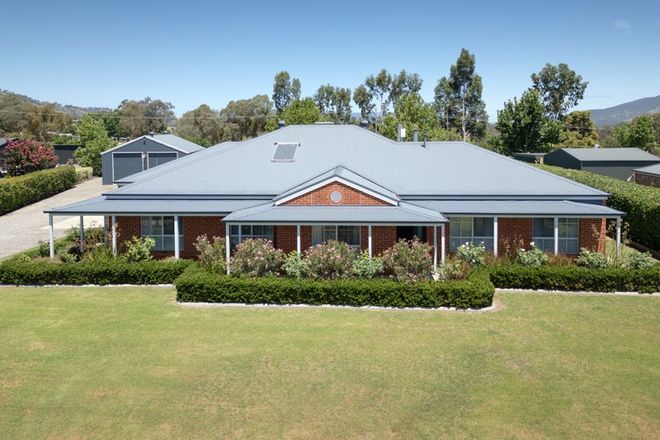 Picture of 54 HILLANDALE COURT, BONEGILLA VIC 3691