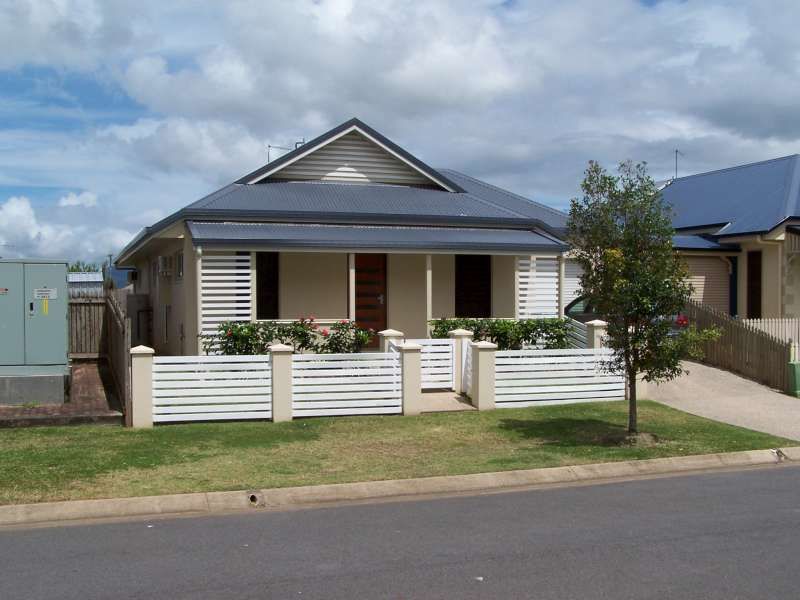 3 bedrooms House in Ironwood Street MOUNT SHERIDAN QLD, 4868