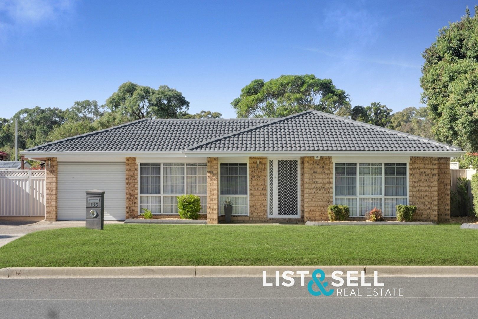 135 Spitfire Drive, Raby NSW 2566, Image 0