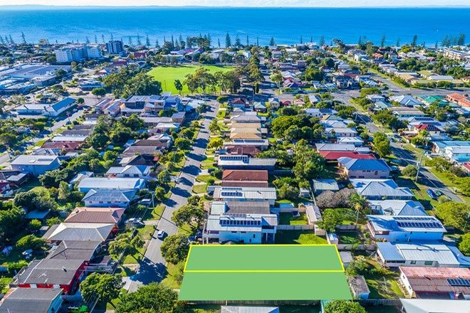 Picture of 23 Sorrento Street, MARGATE QLD 4019