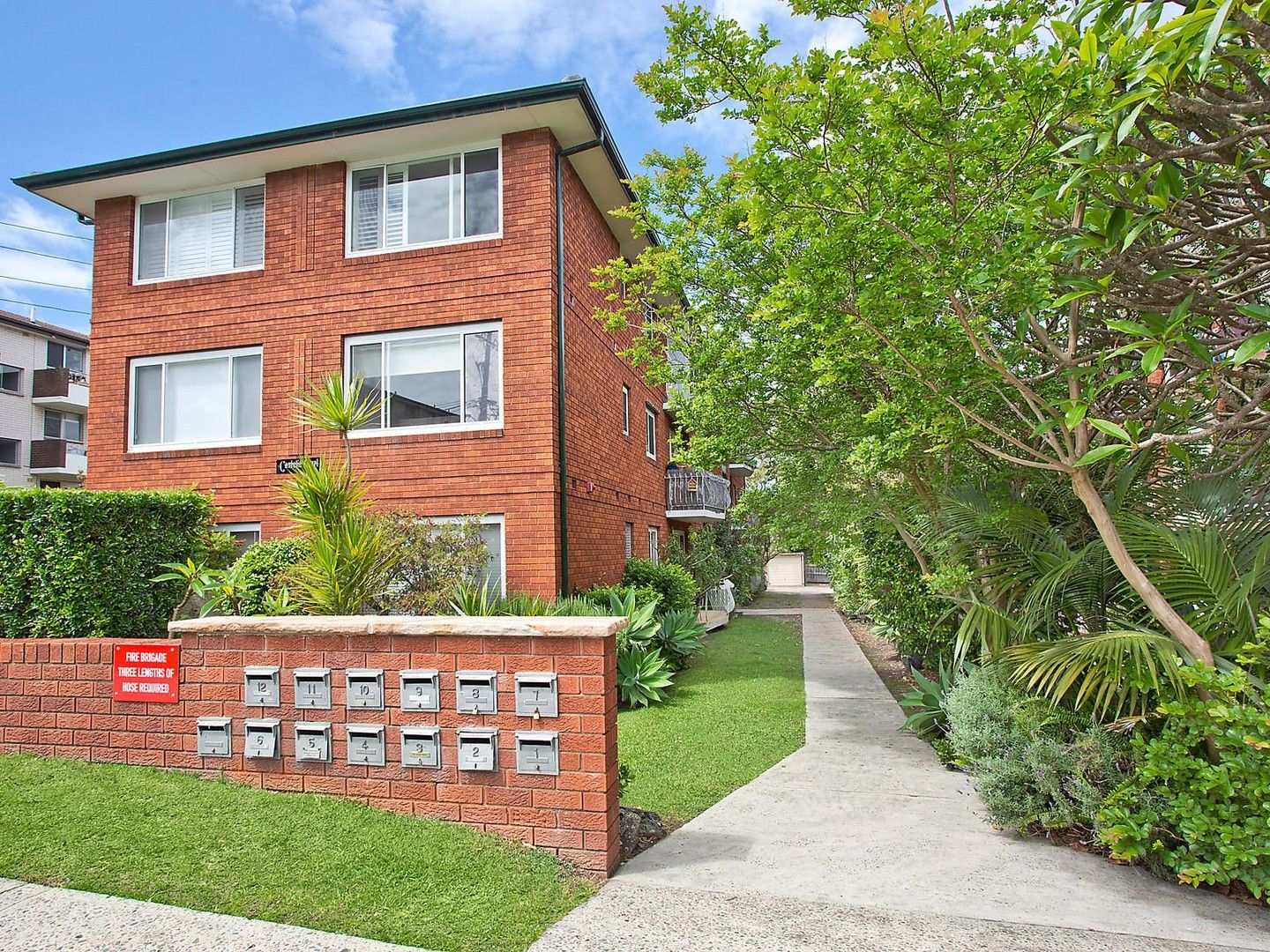 2 bedrooms Apartment / Unit / Flat in 2/17 Koorala Street MANLY VALE NSW, 2093