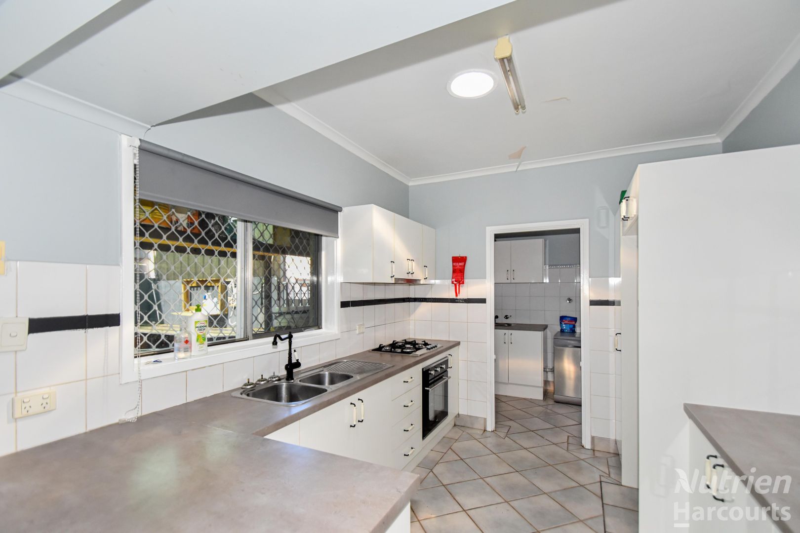 11 Chalmers Street, Gillen NT 0870, Image 2