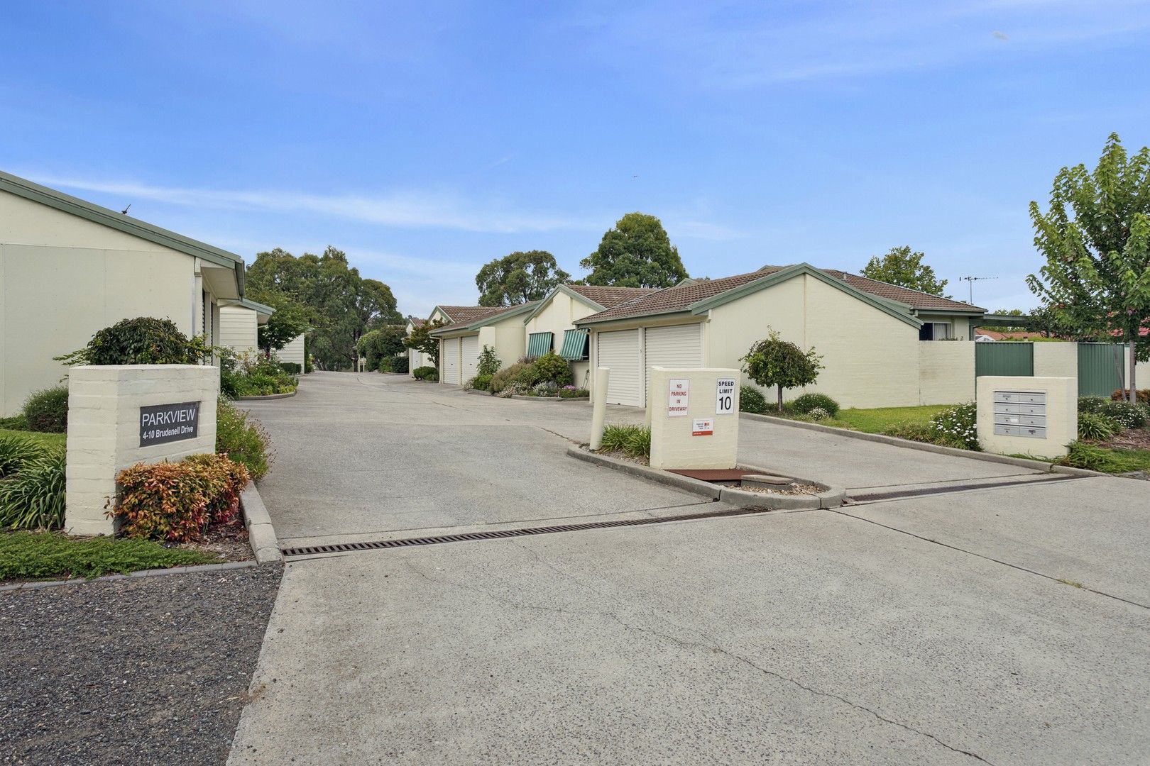 8/4-10 Brudenell Drive, Jerrabomberra NSW 2619, Image 0