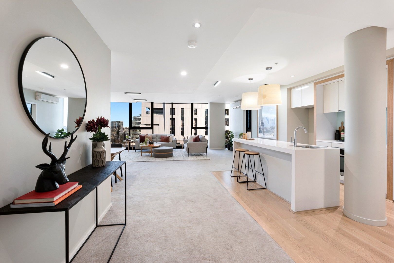 2 bedrooms Apartment / Unit / Flat in 1704/568 St Kilda Road MELBOURNE VIC, 3004