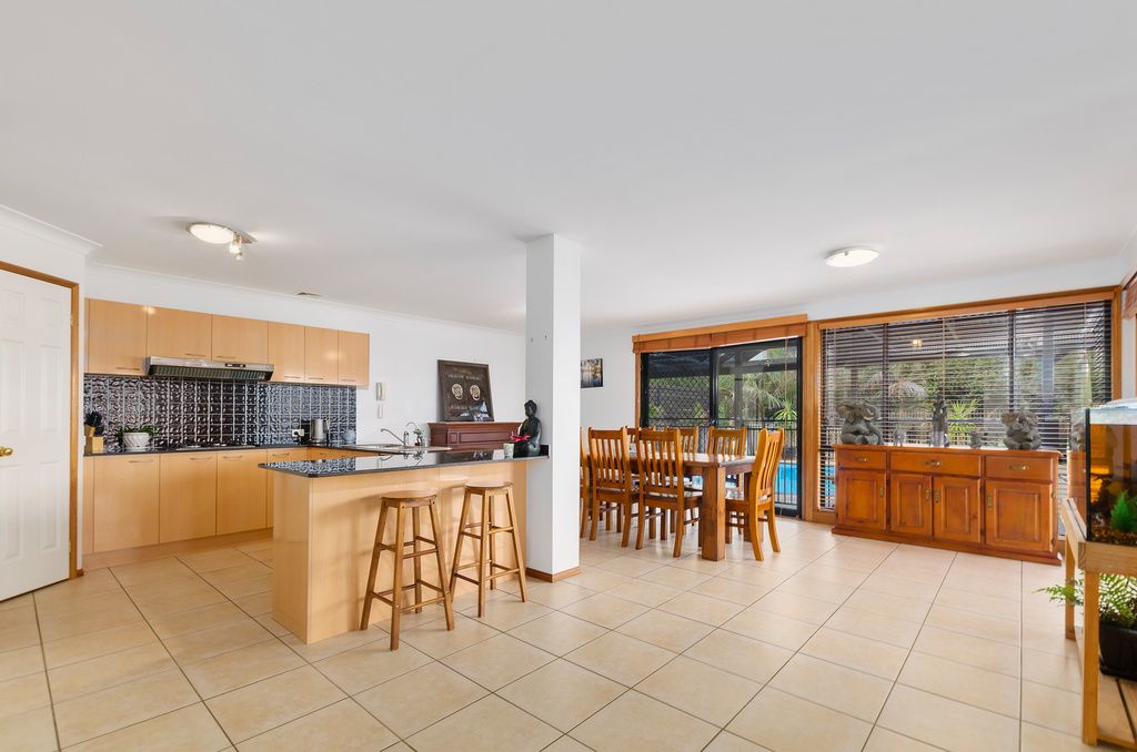 3 Cabernet Drive, Dapto NSW 2530, Image 2