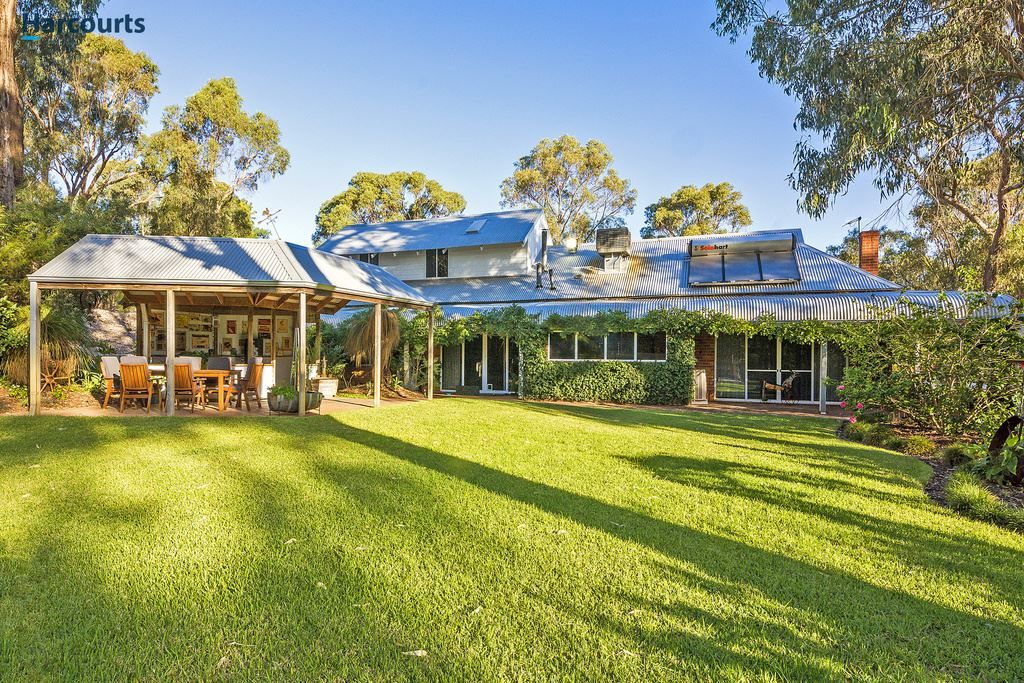 71 Bushland Retreat, Carramar WA 6031 House for Sale 1,160,000