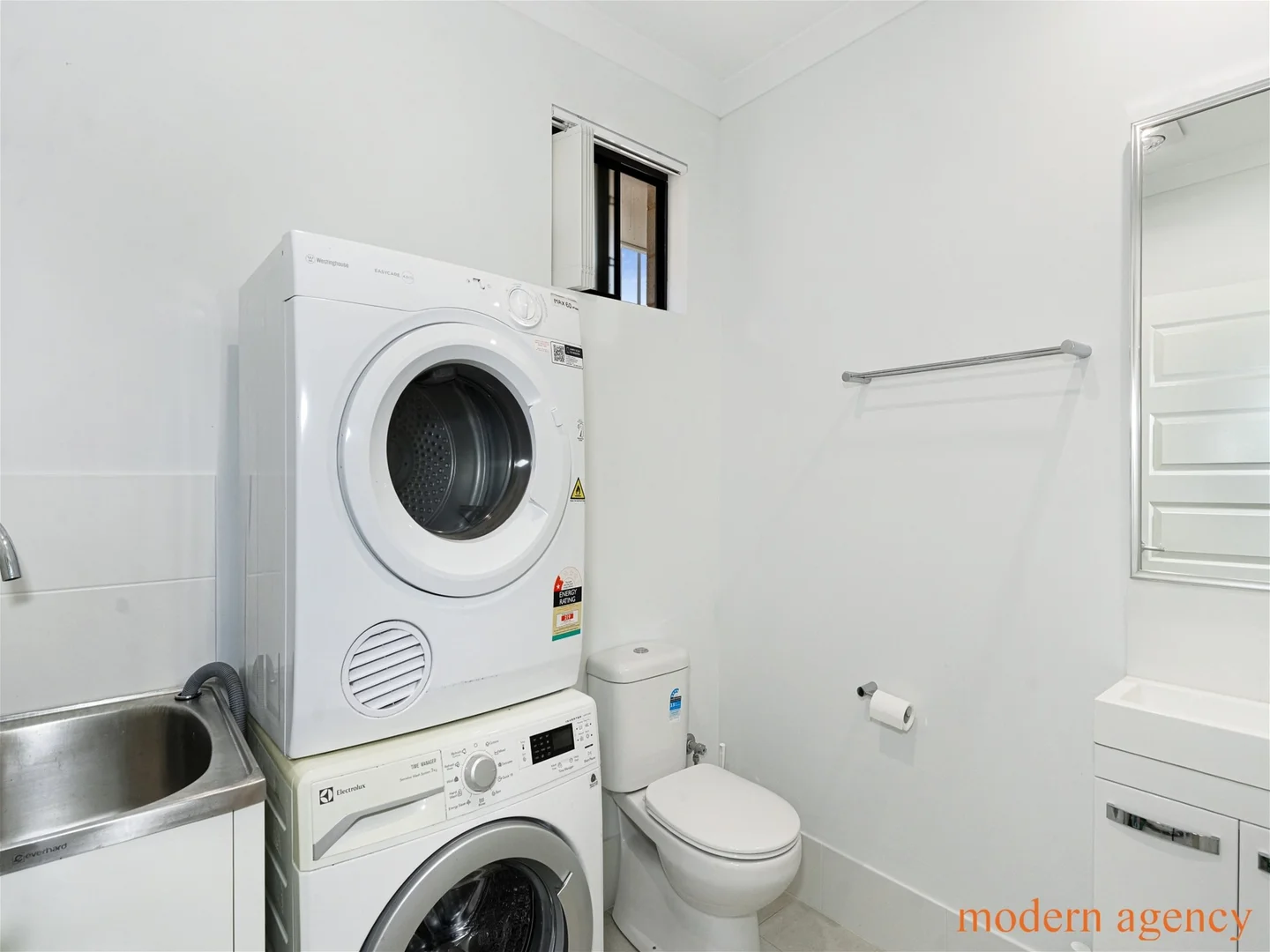 Additional image 40 of 57 Parmelia Avenue, Parmelia WA 6167