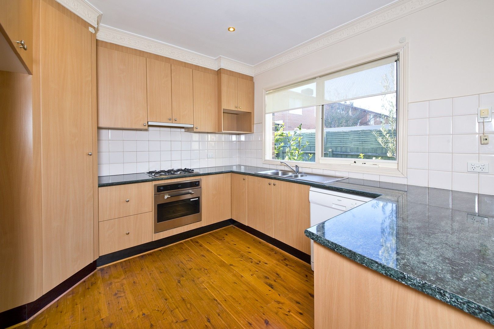 3 bedrooms Apartment / Unit / Flat in 4/48-50 Ardyne Street MURRUMBEENA VIC, 3163