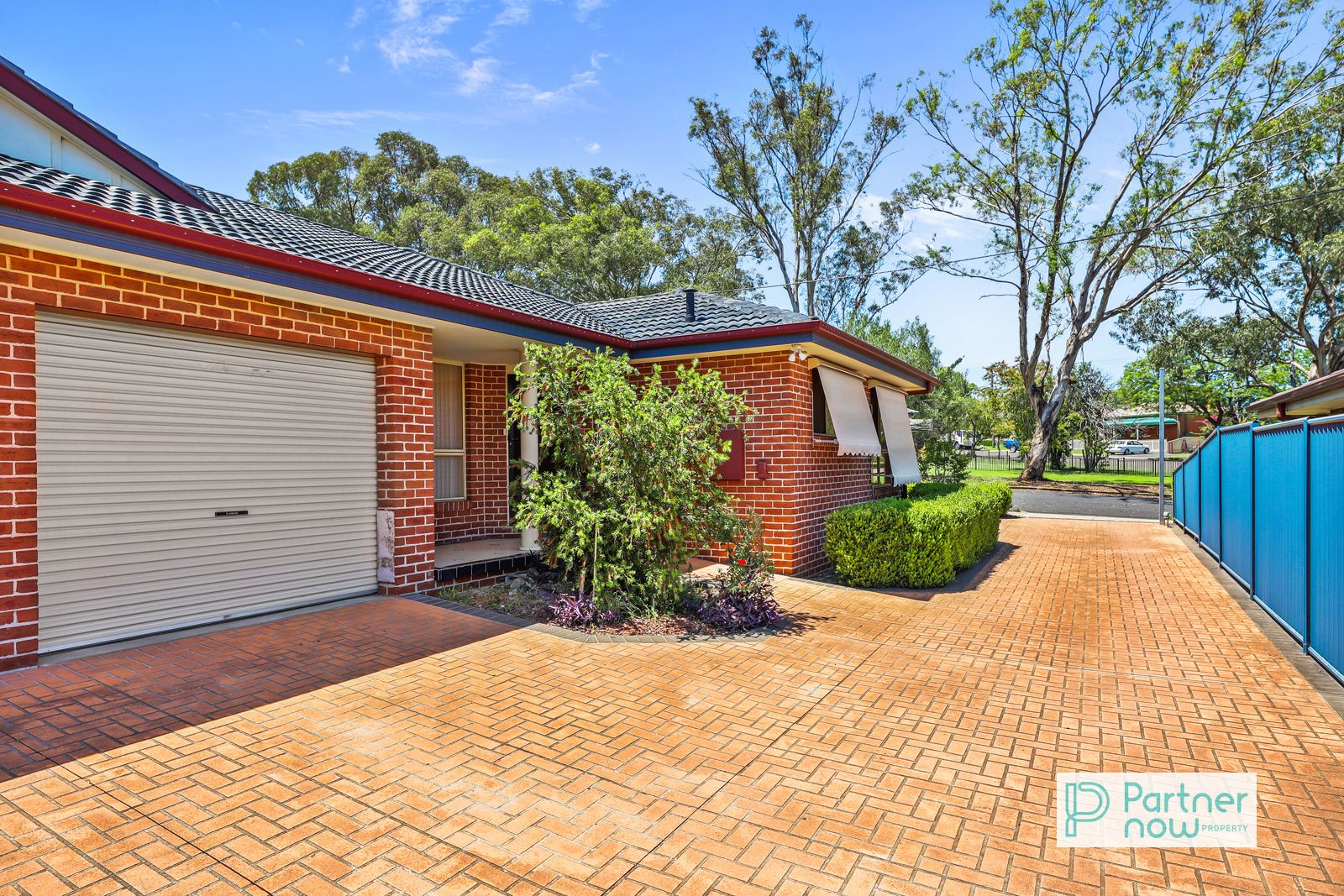 3 bedrooms Duplex in 94 North Street TAMWORTH NSW, 2340