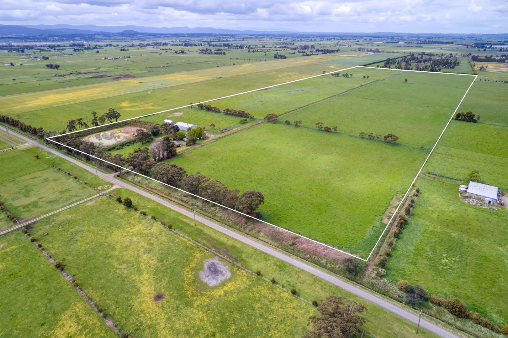 170 Eight Mile Road, Nar Nar Goon Property History & Address Research