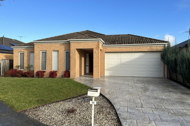 Picture of 16 Fanfare Close, BERWICK VIC 3806