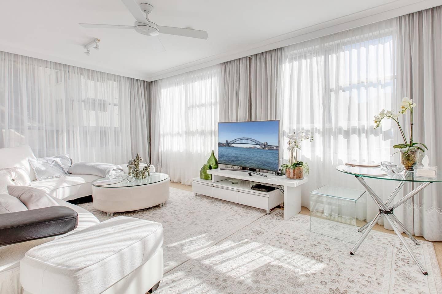 24/2 Henry Lawson Avenue, McMahons Point NSW 2060 Apartment For Rent