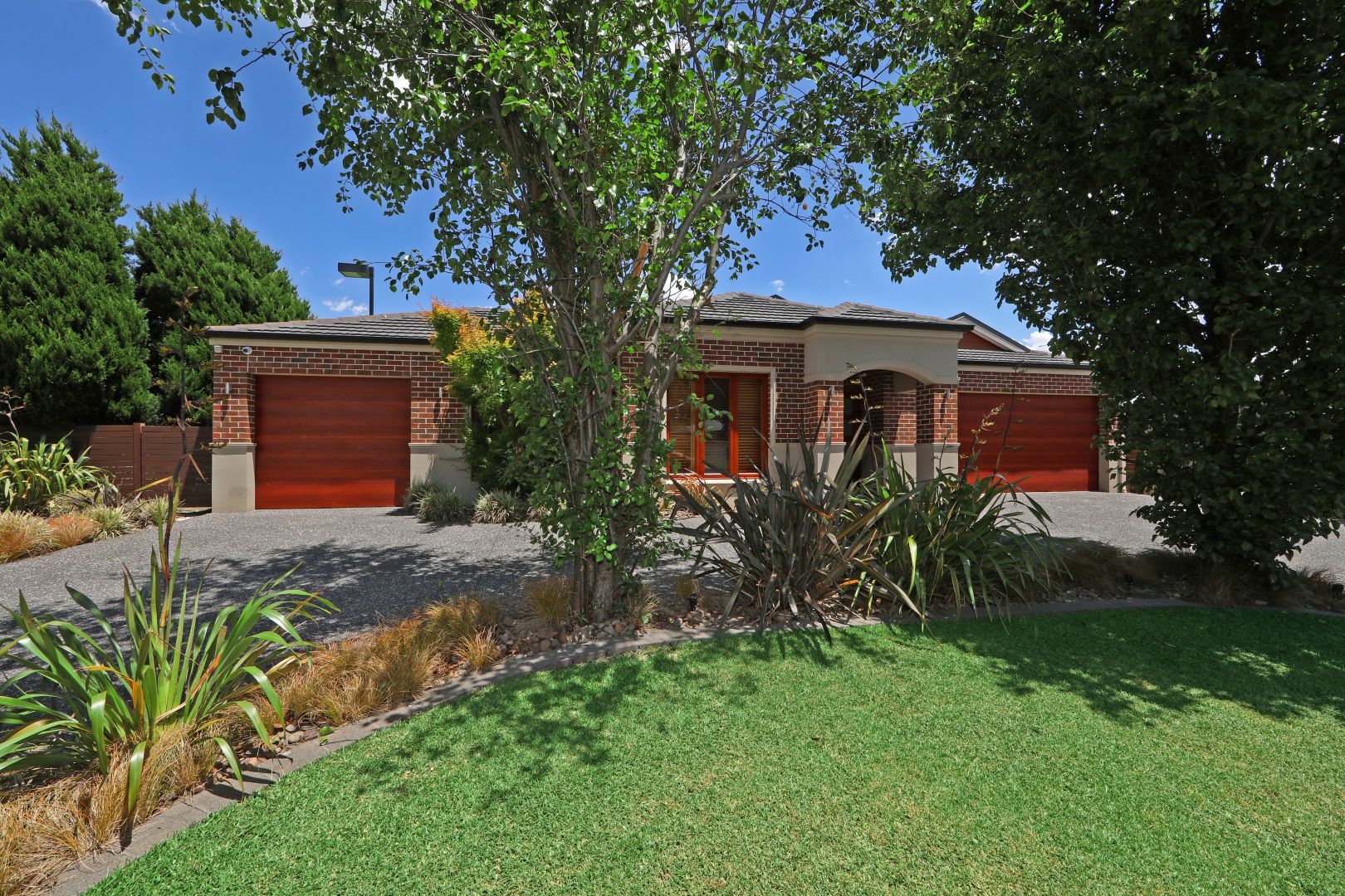 15 Sherwood Way, Lysterfield VIC 3156, Image 1