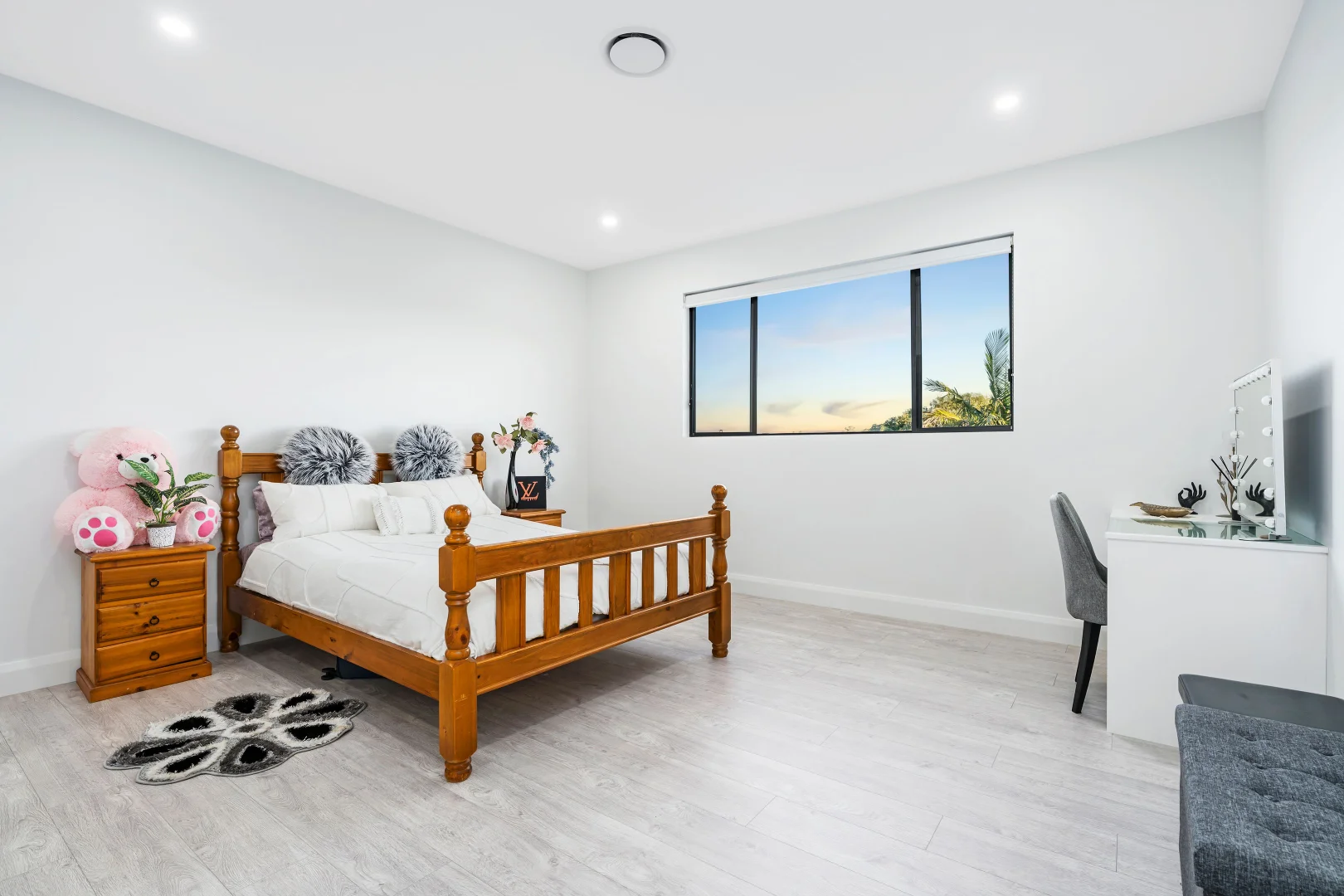 Additional image 26 of 8 Figtree Crescent, Glen Alpine NSW 2560