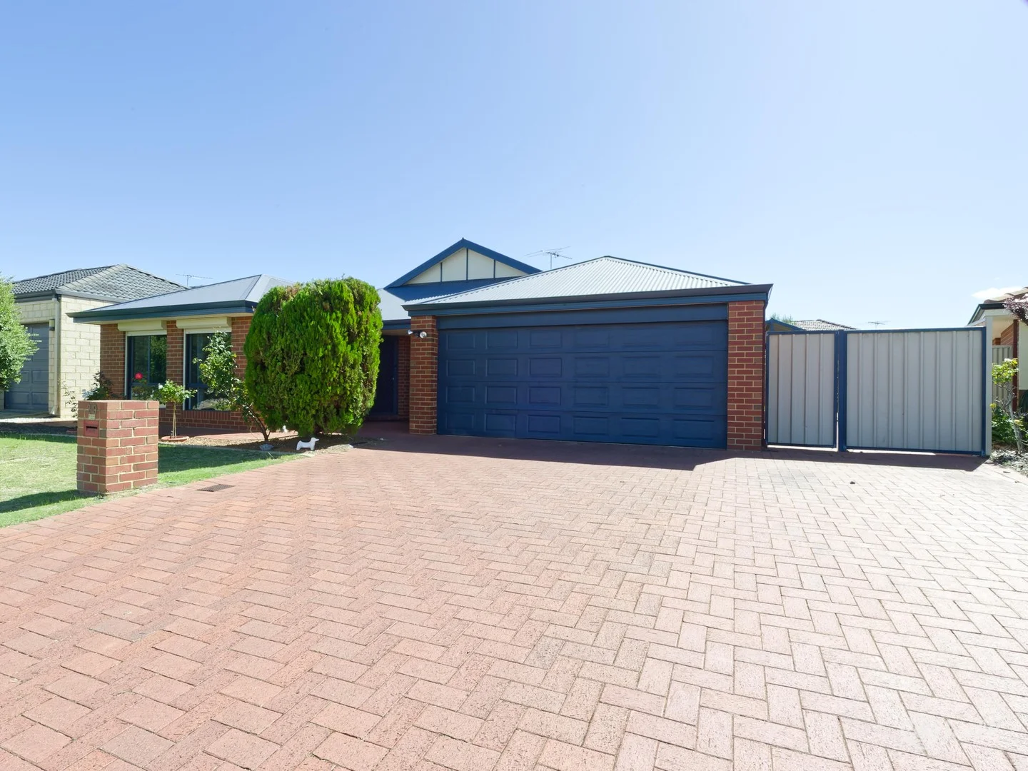 Primary image of 20 Mosedale Loop, Waikiki WA 6169