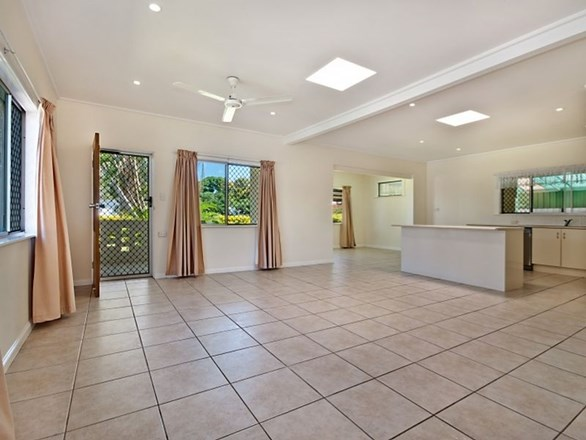 262 Buchan Street, Westcourt QLD 4870