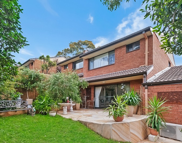 18/10-14 Loch Maree Avenue, Thornleigh NSW 2120