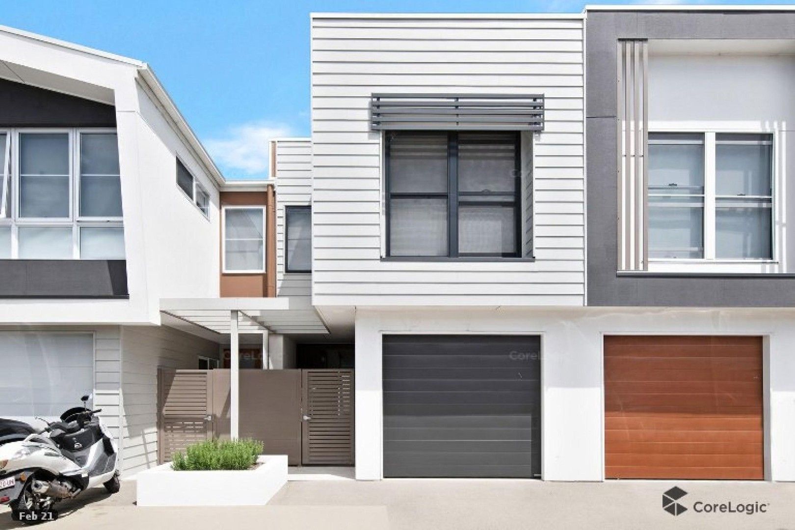 3 bedrooms Townhouse in 172/2 Bella Ave ROBINA QLD, 4226