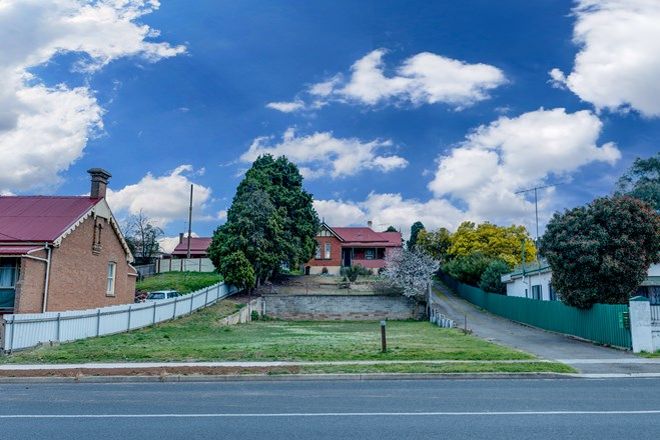 Picture of 98 Bourke Street, GOULBURN NSW 2580