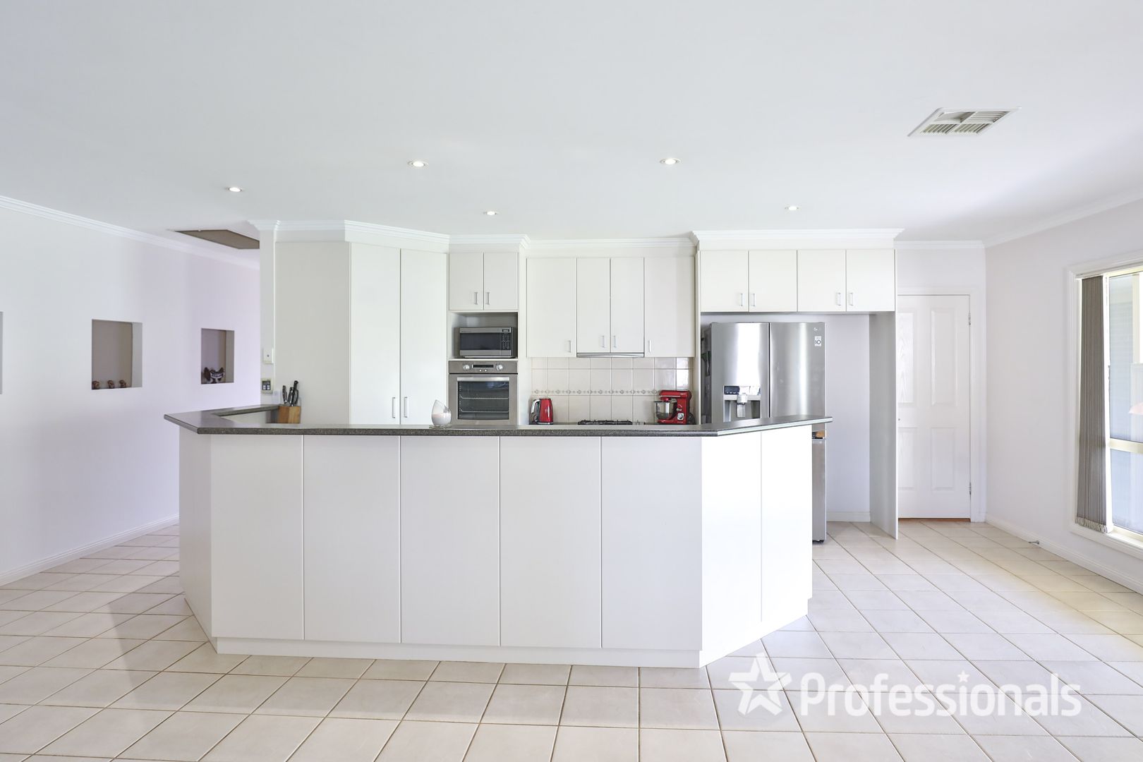 9 Pietro Court, Mildura VIC 3500, Image 1