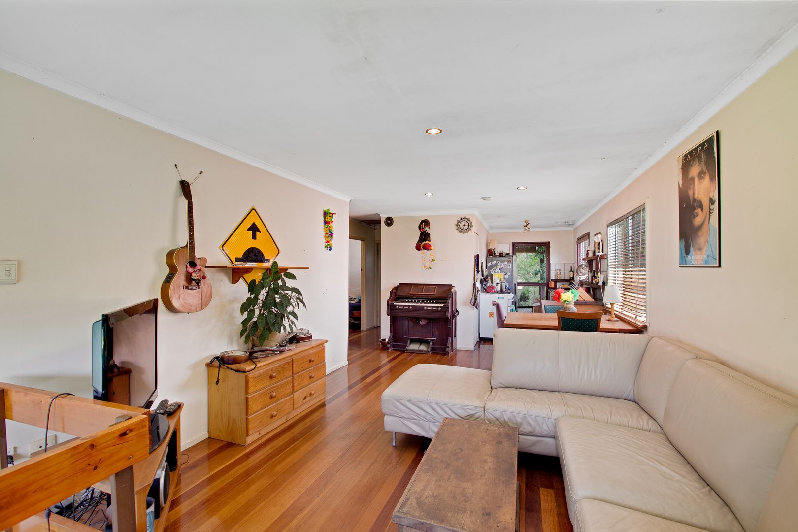 97 Billan Street, Carina QLD 4152, Image 2