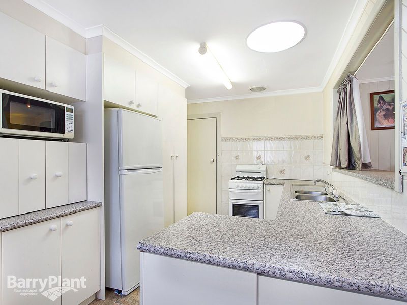 127 Scoresby Road (Cnr Devenish Road), Bayswater VIC 3153, Image 1
