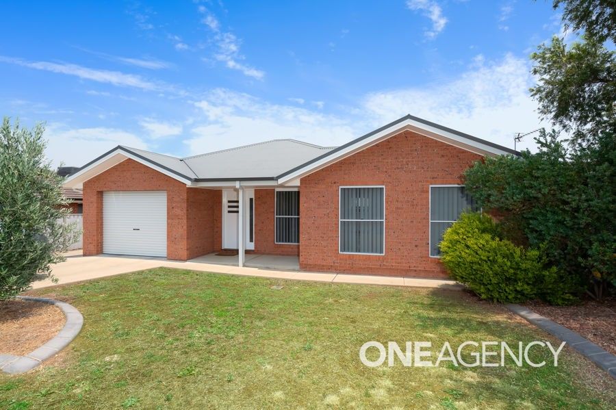 1/24 Dove Street, Mount Austin NSW 2650, Image 0