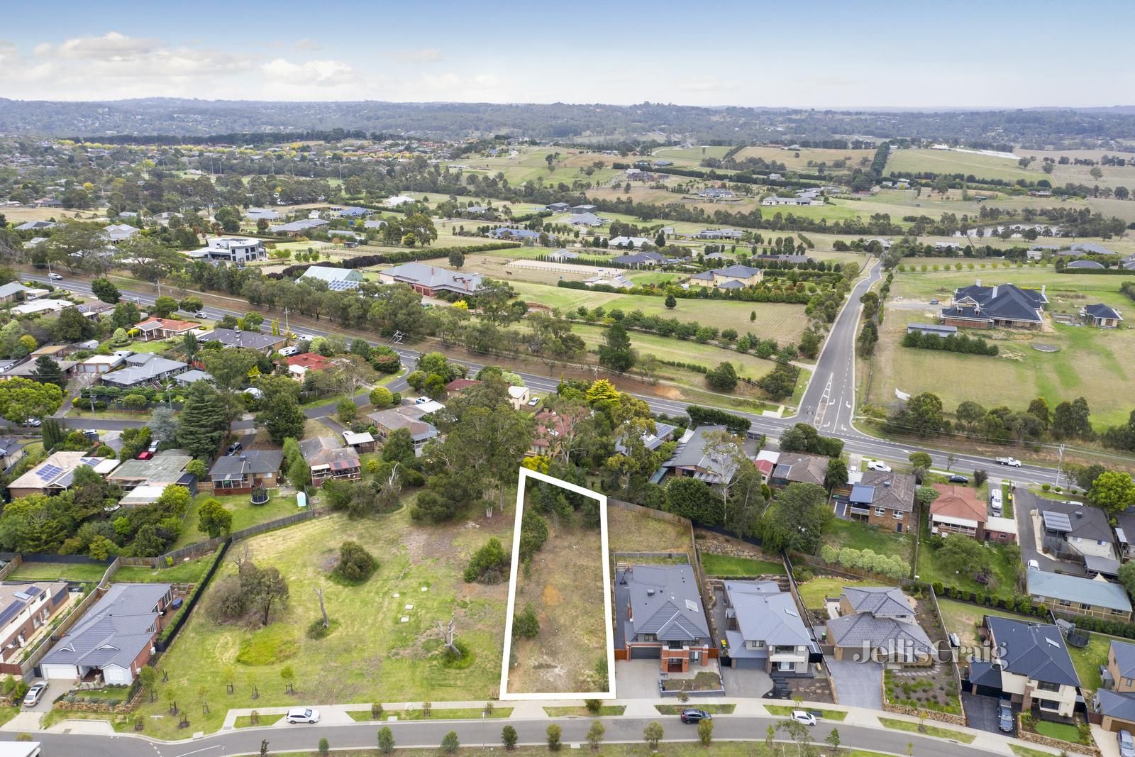 5 Rochelle Court, Chirnside Park VIC 3116, Image 2