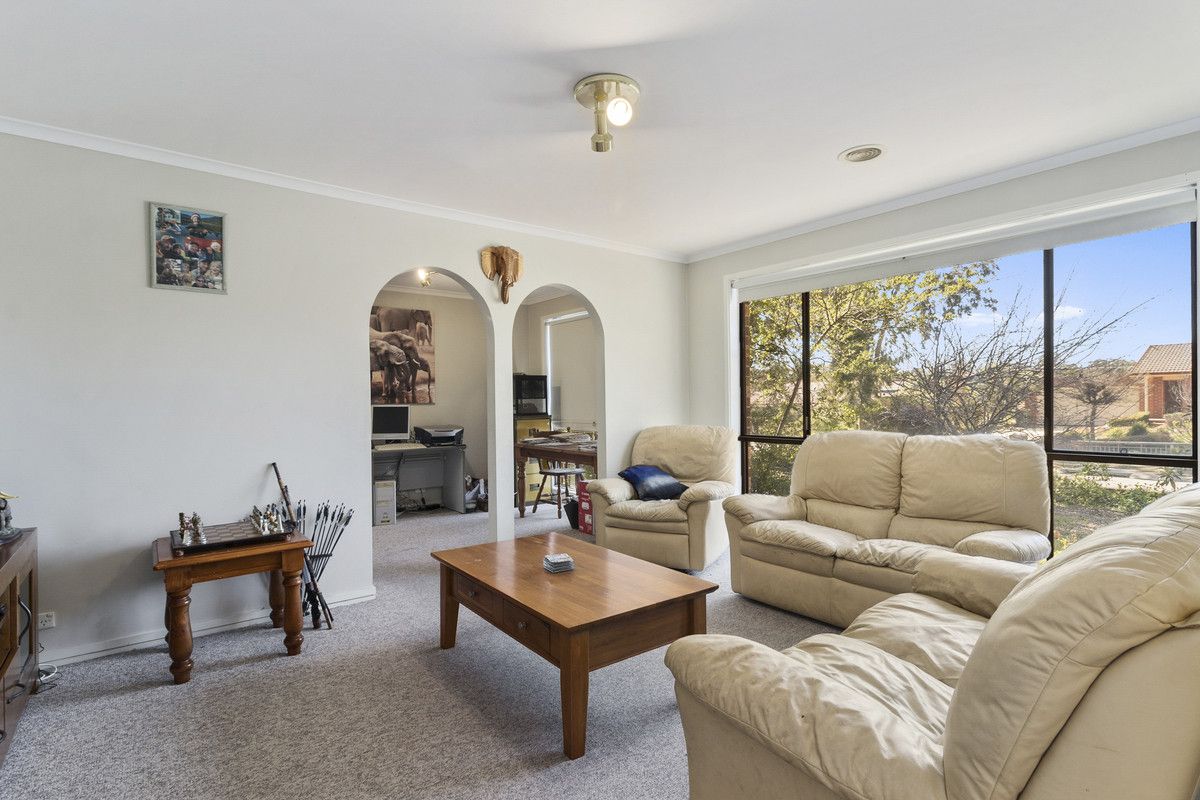 13 Litchfield Place, Gilmore ACT 2905, Image 1