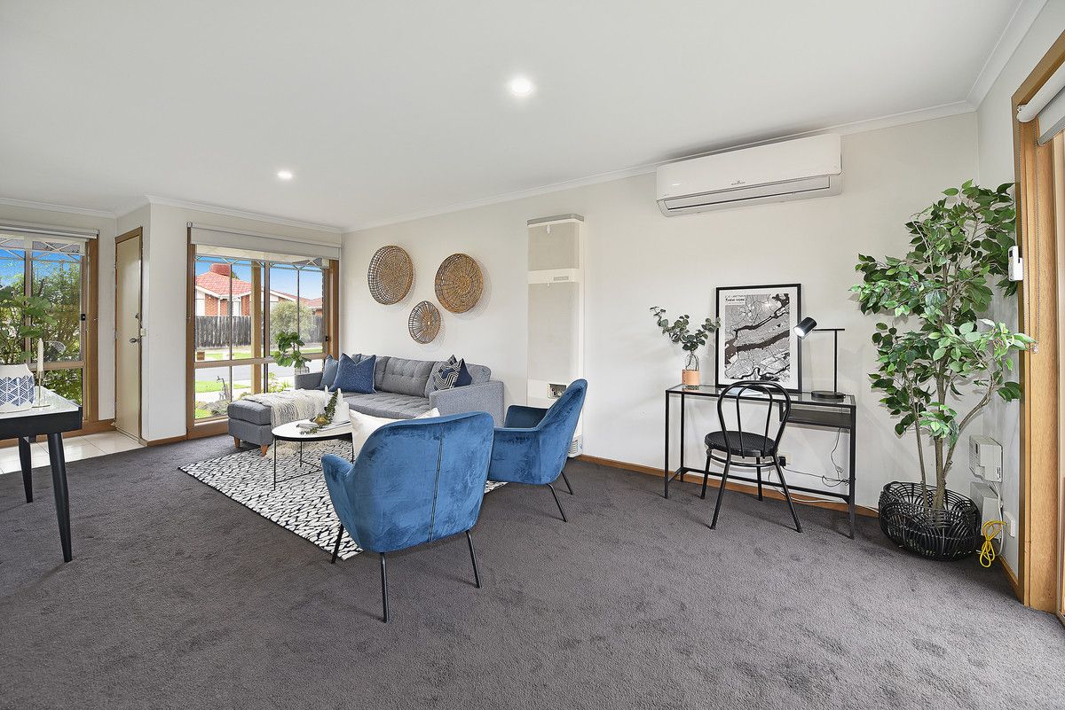 72A Romano Avenue, Mill Park VIC 3082, Image 2