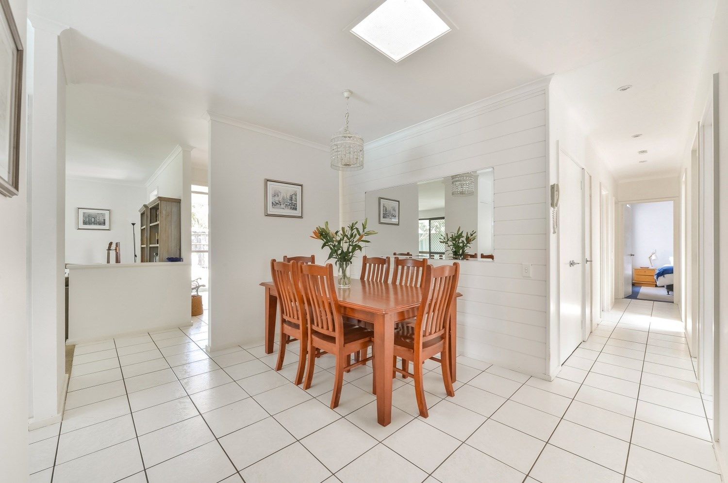 6 Vista Court, Newport Property History & Address Research Domain