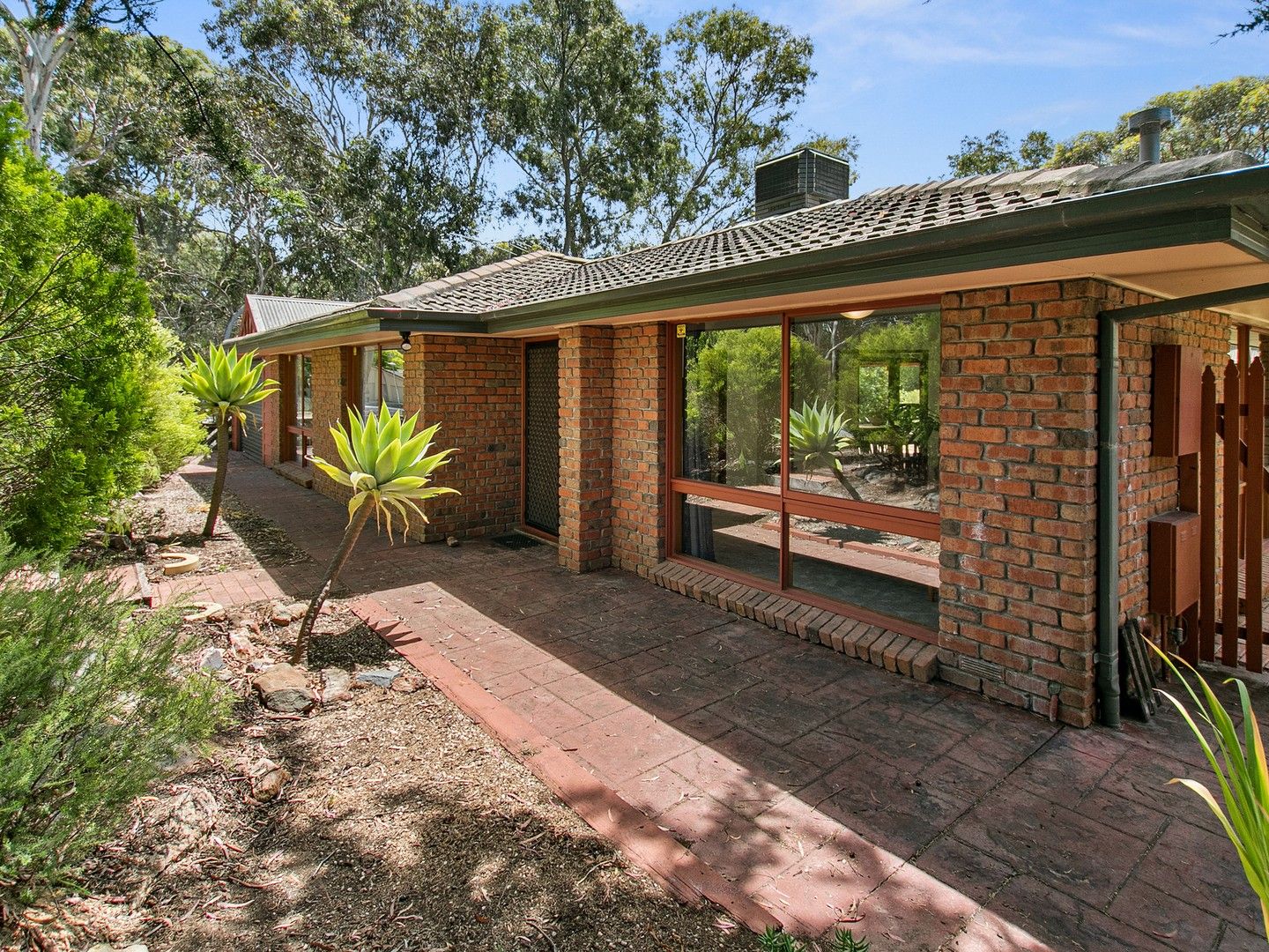 1 Outlook Drive, Aberfoyle Park SA 5159, Image 0