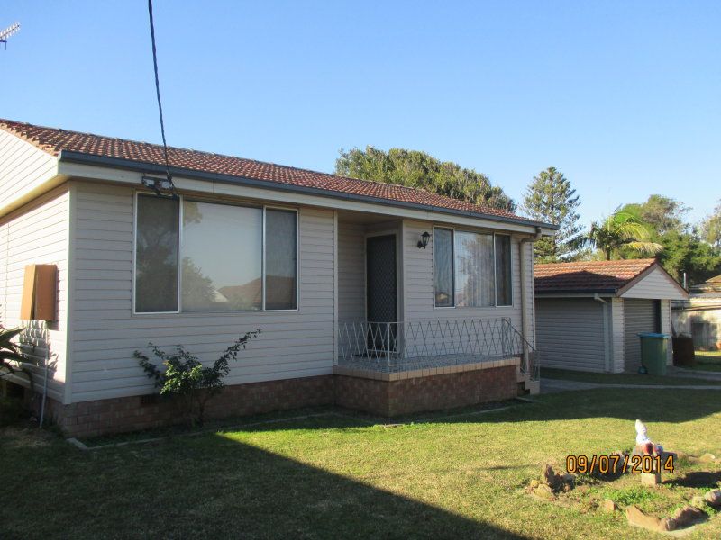 2 bedrooms House in 9 Mary Street GOROKAN NSW, 2263