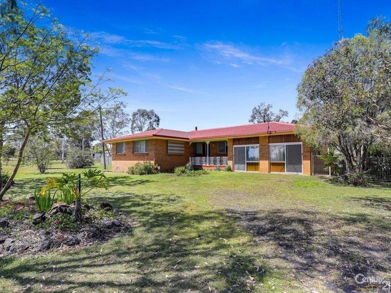 Oakey QLD 4401 3 beds house for Sale, Interest around 500,000
