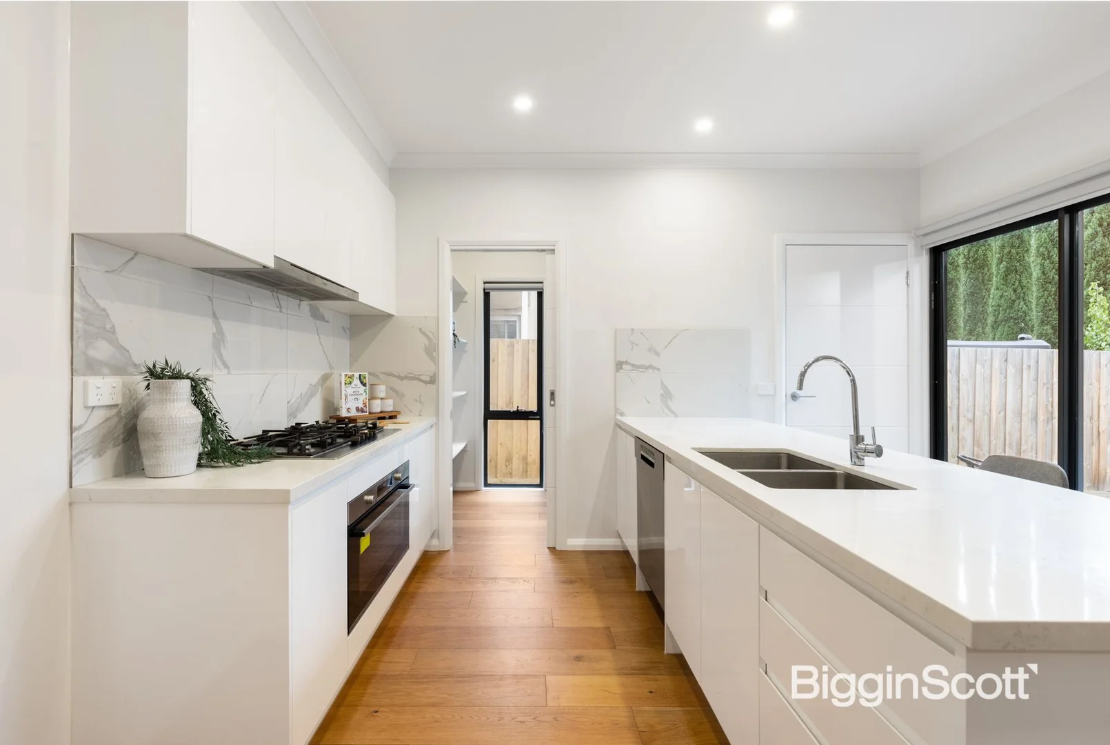 Additional image 5 of 2/240 Morack Road, Vermont South VIC 3133