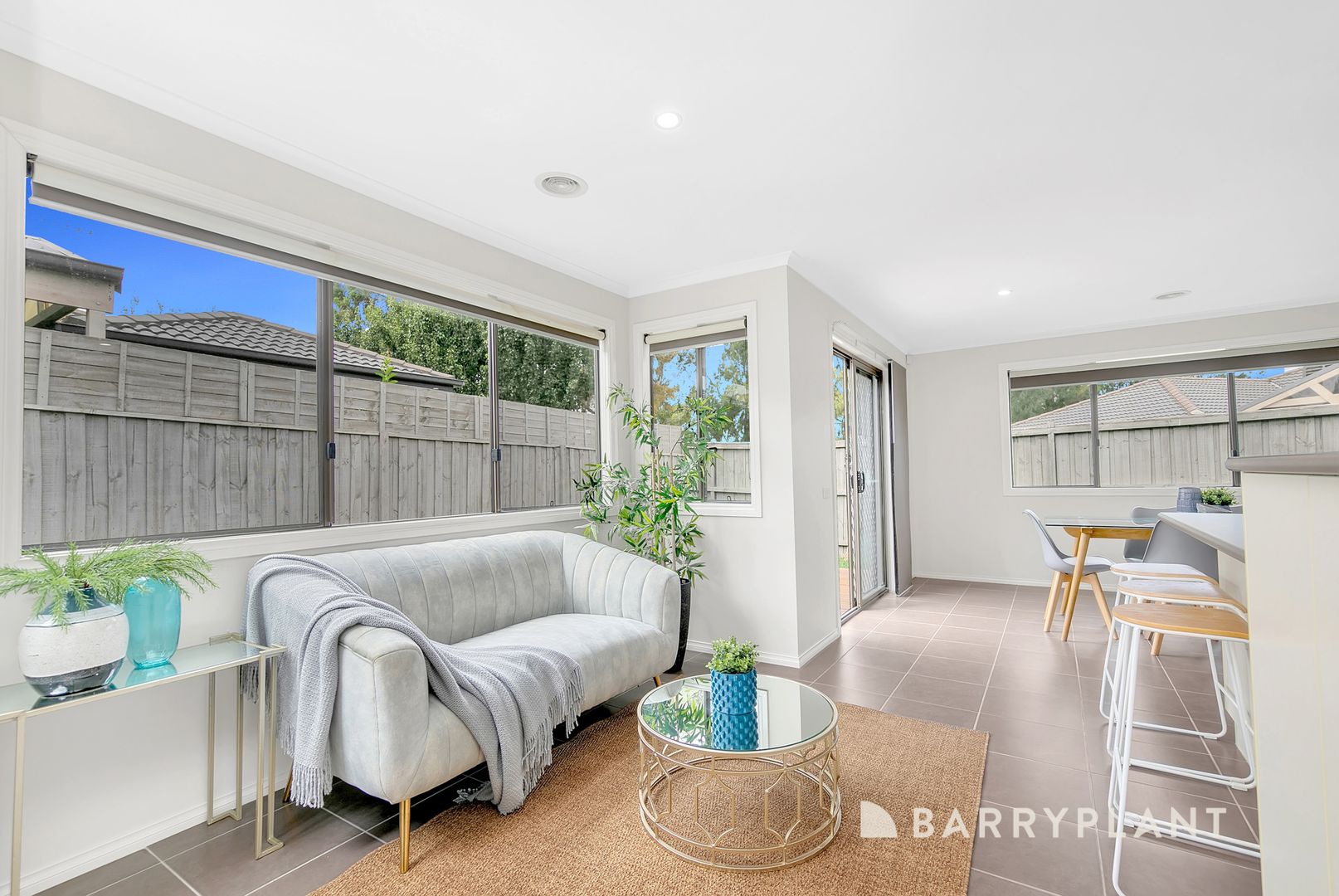 4 Malindi Court, South Morang VIC 3752, Image 2