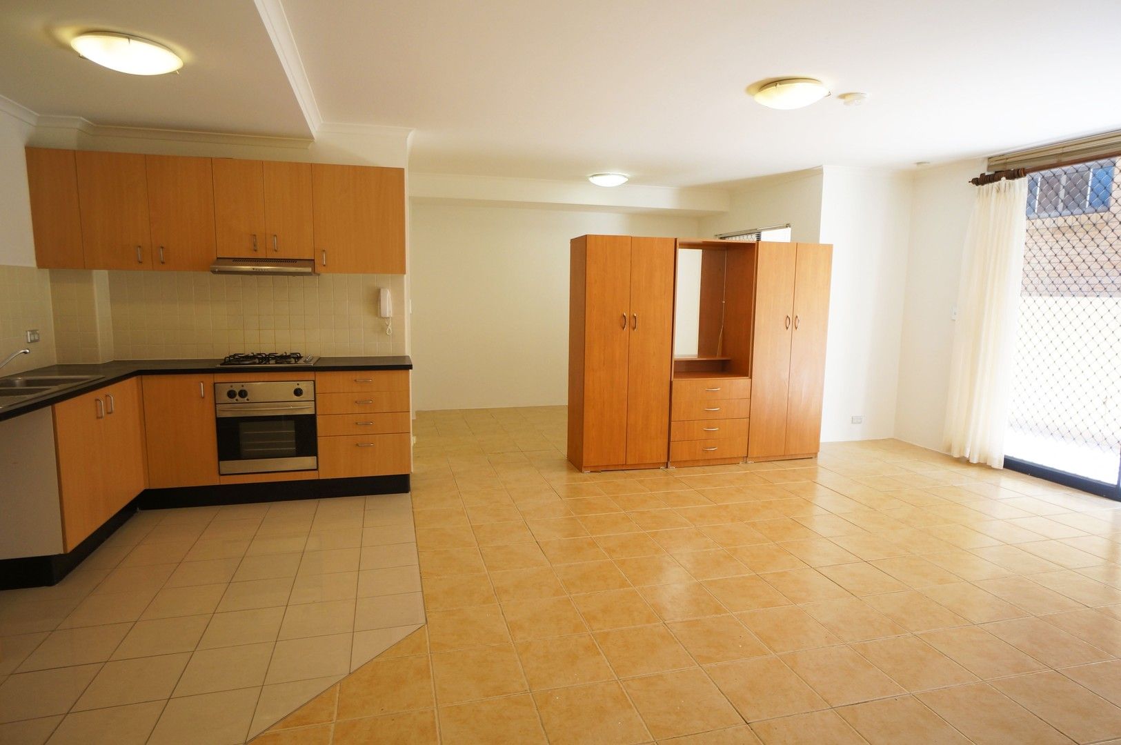 1 bedrooms Studio in 1/10-12 Belgrave Street KOGARAH NSW, 2217