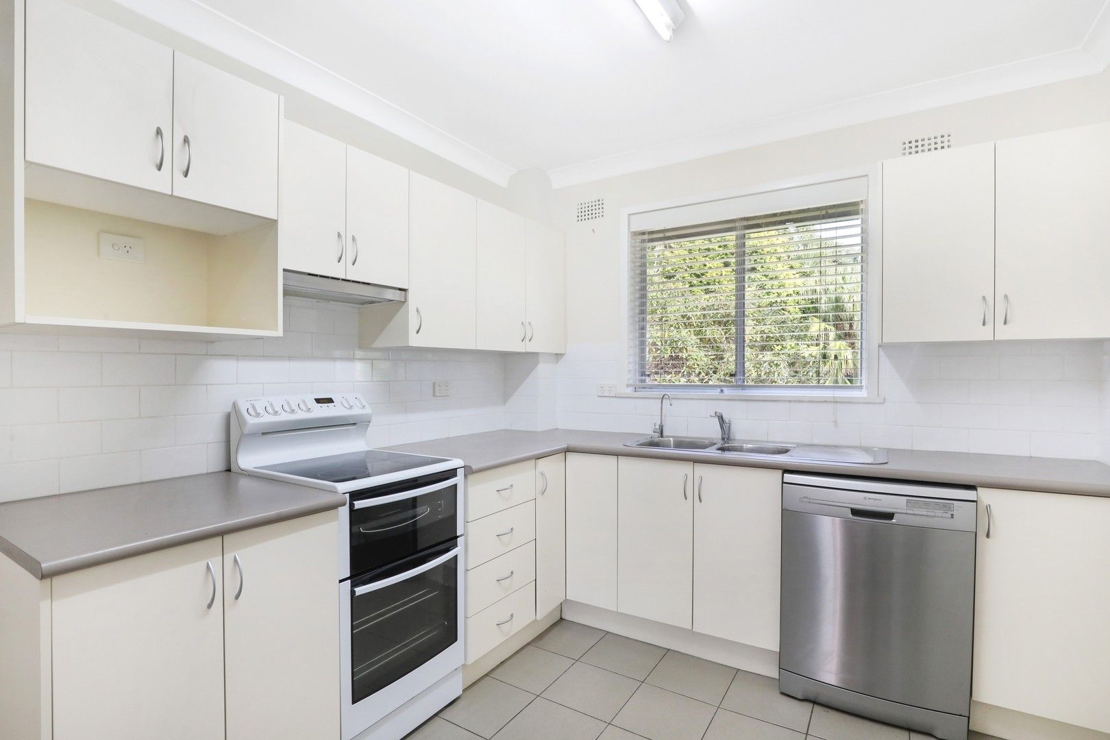 3/58 Robertson Street, Coniston NSW 2500 Apartment For Rent Domain