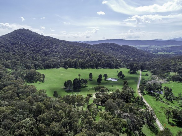 260 Cemetery Lane, King Valley VIC 3678